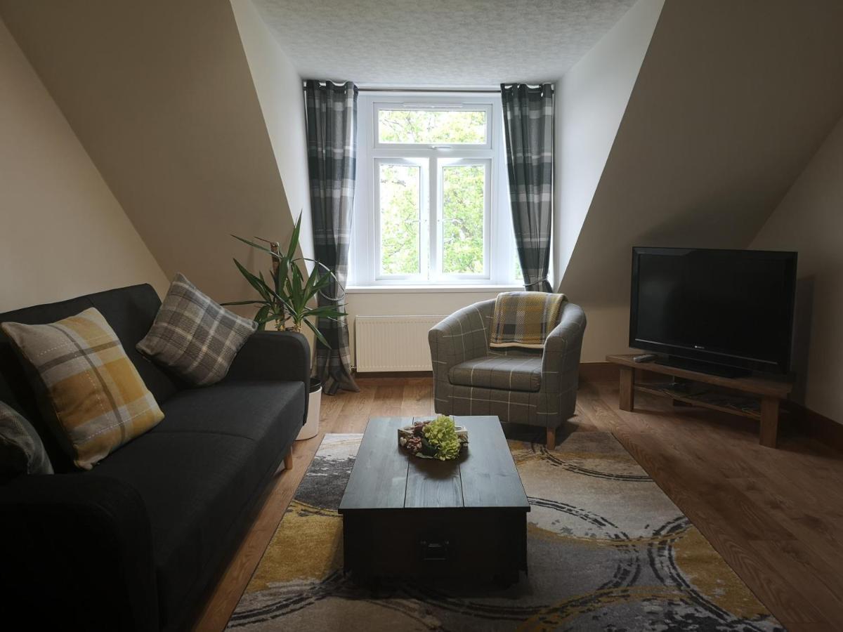 Attic Floor Apartment, City Centre อินเวอร์เนส ภายนอก รูปภาพ