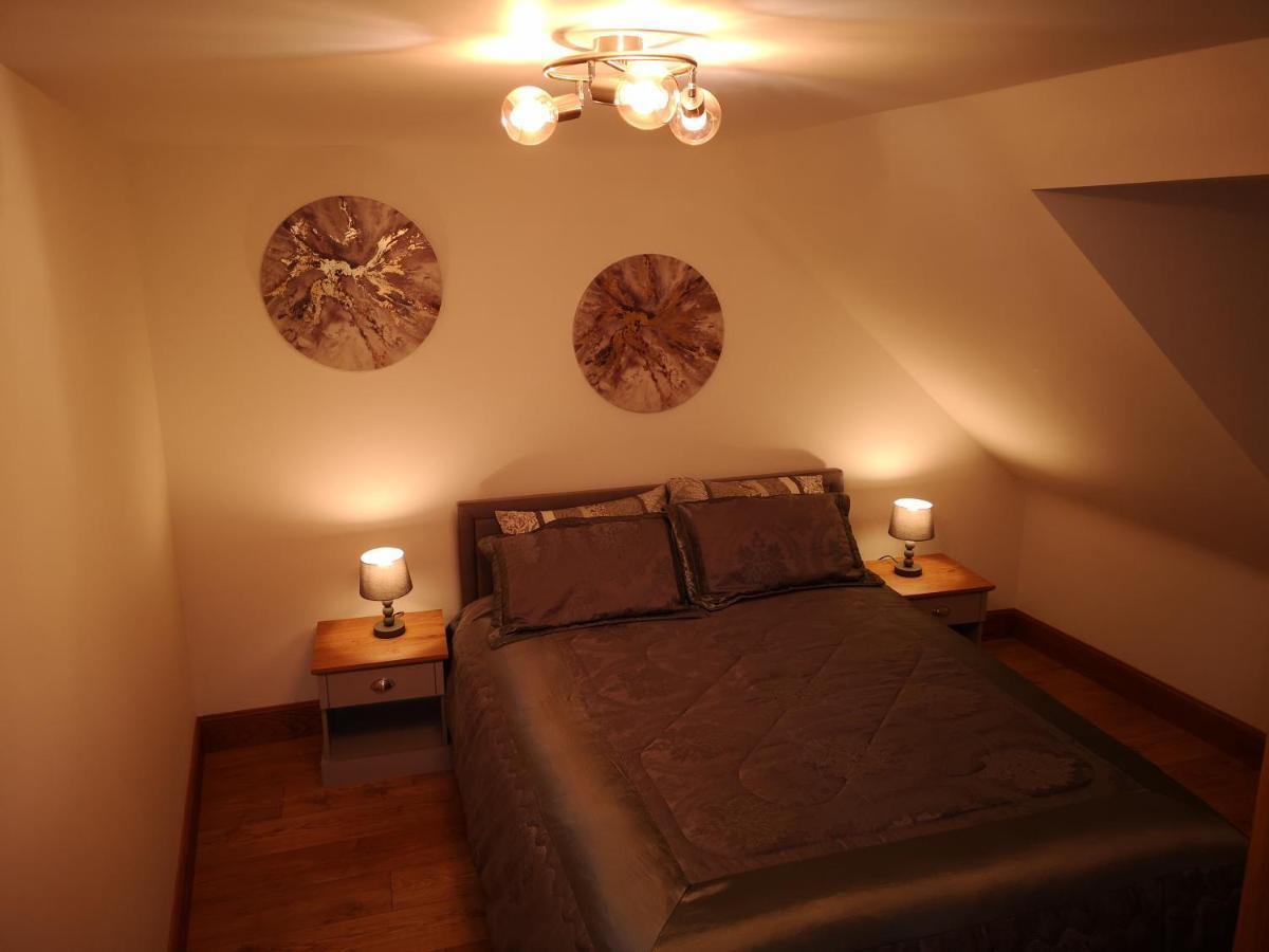 Attic Floor Apartment, City Centre อินเวอร์เนส ภายนอก รูปภาพ